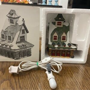 Department 56 North Pole Series “Reindeer Barn” 1990 Retired #5601-4